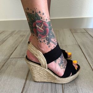 Steve Madden Eira Wedge size 7.